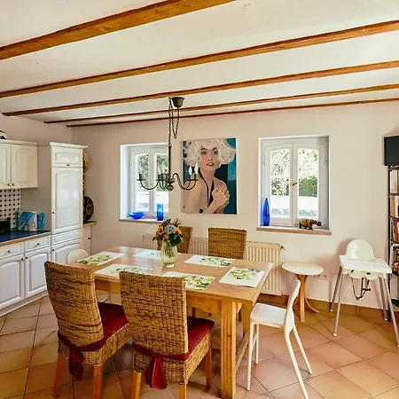 Appartement Casa Pi Mit Gemeinschaftgarten